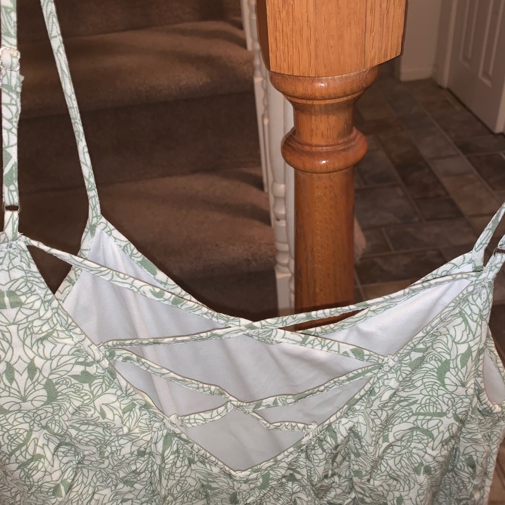 Spaghetti strap Flowy Patterned Dress - Picture 4 of 5